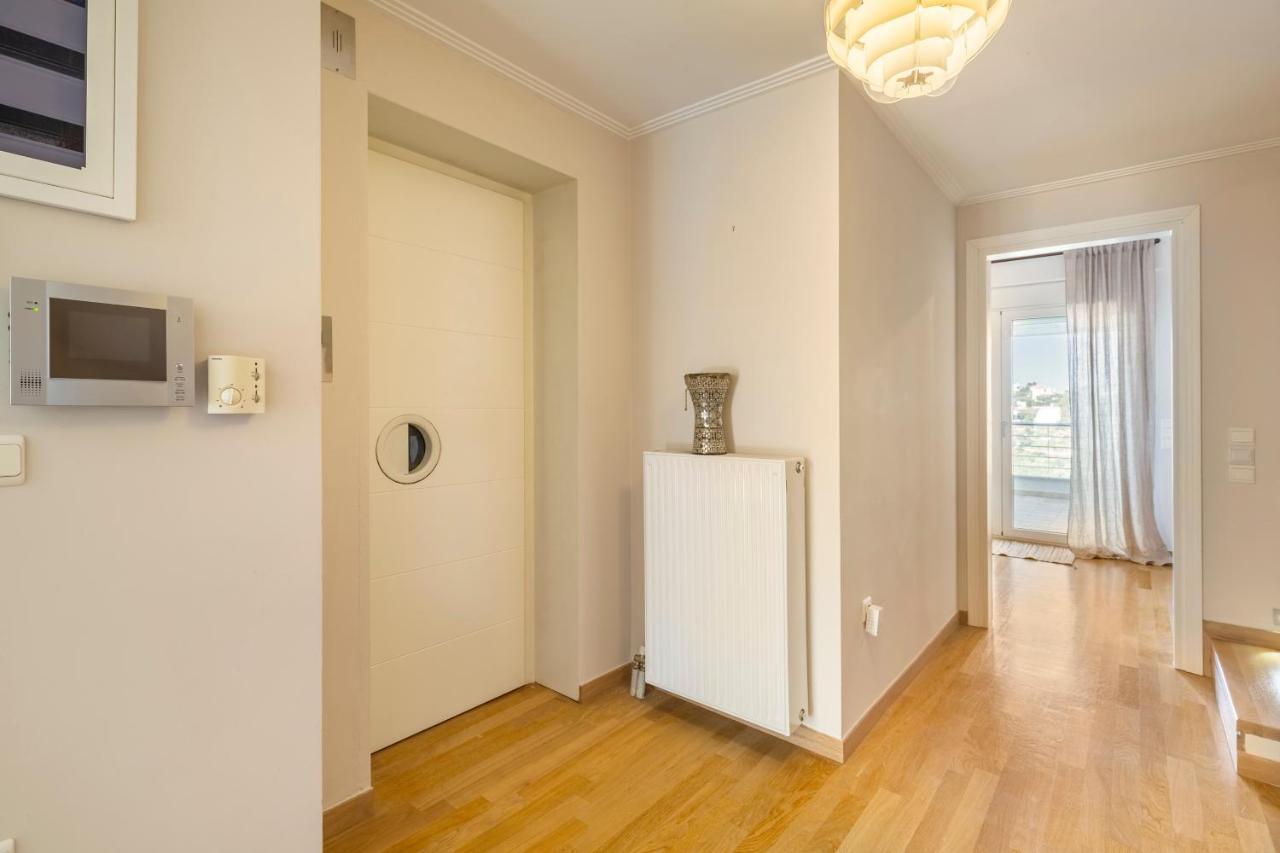 Something Different In Chalkida Appartement Karababás Buitenkant foto